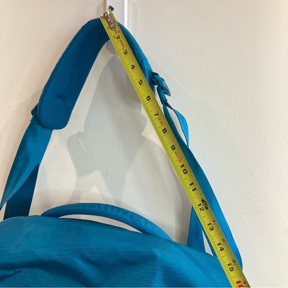 MEC  Stratis Messenger Shoulder Bag 13L Unisex laptop backpack daypack waist - Picture 11 of 16